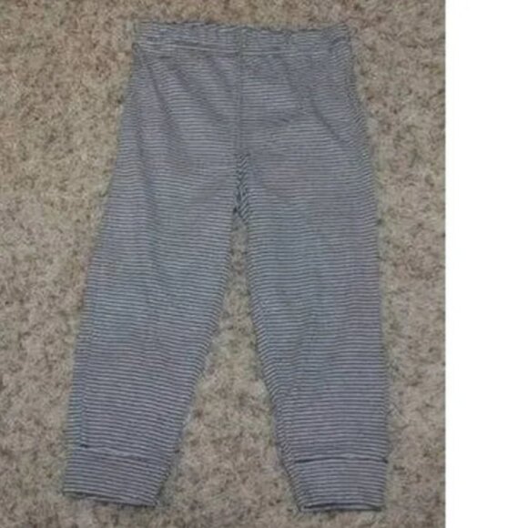 Boys 5 Pc Halloween Set 18 mths Shirts, Bodysuit & Sweatpant Black Gray Bats - Picture 8 of 9